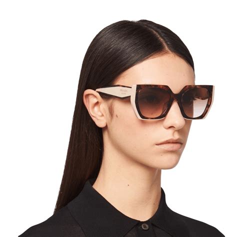 prada 15 ws|Prada PR 15WS Women's Sunglasses Black/Medium .